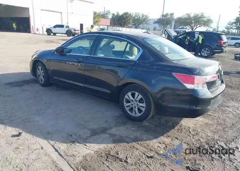 2011 Honda Accord 2.4 Lx-P z USA, uszkodzony, nr VIN 1HGCP2F47BA037415